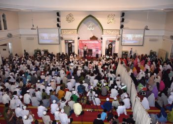 Memperingati Isra Mi’raj, Polres Bogor Dzikir Bersama KH. Muhammad Arifin Ilham dan 2000 Jemaah