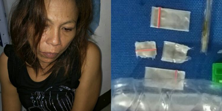 Isap Sabu di Kamar Kos, Wanita Paruh Baya Dijemput Polisi... Isap Sabu di Kamar Kos, Wanita Paruh Baya Dijemput Polisi...