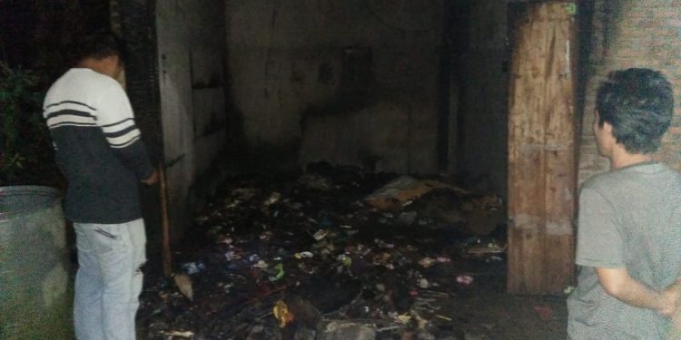 Gegara Kompor Gas, Kios Purwanto Terbakar