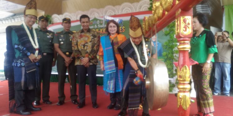 Kasdam I/BB Resmi Buka Bhakti Sosial TNI KB-KES se Sumut Kasdam I/BB Resmi Buka Bhakti Sosial TNI KB-KES se Sumut