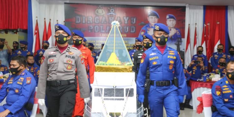 HUT ke-70 Polairud, Kapolda Janjikan Penghargaan Bagi yang Berprestasi Menegakkan Hukum di Laut HUT ke-70 Polairud, Kapolda Janjikan Penghargaan Bagi yang Berprestasi Menegakkan Hukum di Laut