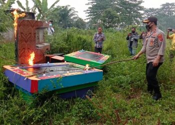 Mesin Tembak Ikan dan Jackpot Dibakar