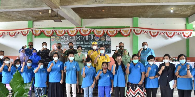 menyambut Hari Ulang Tahun TNI ke-76 Tahun 2021,  Korem 023/KS bekerjasama dengan Lions Club Indonesia Distrik 307 A2 Medan melaksanakan Bakti Sosial memberi bantuan kepada penyandang Disiabilitas