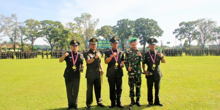 Personil Yonif 122/TS, Serda Hanri Siregar Siswa Terbaik DIKTUKBA TA.2022 Personil Yonif 122/TS, Serda Hanri Siregar Siswa Terbaik DIKTUKBA TA.2022