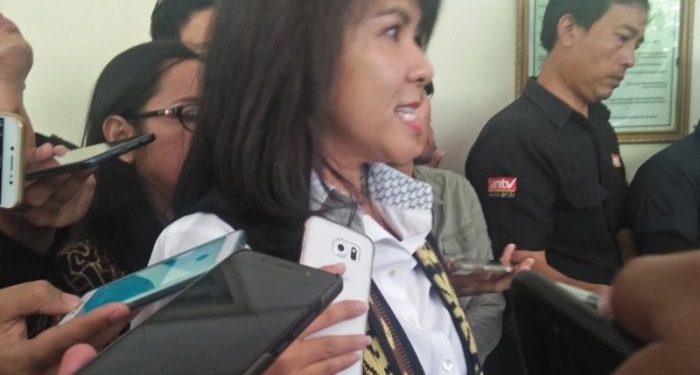 Hakim Kabulkan Seluruh Gugatan Cerai Ahok Hakim Kabulkan Seluruh Gugatan Cerai Ahok