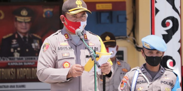 Kapolres Simalungun AKBP Agus Waluyo Jamin Keamanan Wisatawan Danau Toba di Parapat Kapolres Simalungun AKBP Agus Waluyo Jamin Keamanan Wisatawan Danau Toba di Parapat