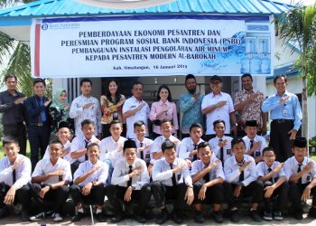 Bank Indonesia Pematangsiantar Serahkan Bantuan Instalasi Air Minum ke Pesantren Al-Barokah