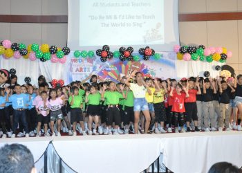 112 Siswa Pride Plus dan Orangtua Ikuti Pentas Seni, Ada Lomba Bernyanyi Keluarga