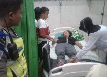 Mobil Taft Henry Siahaan Seruduk Tihar Manurung Warung di Jalan Gereja