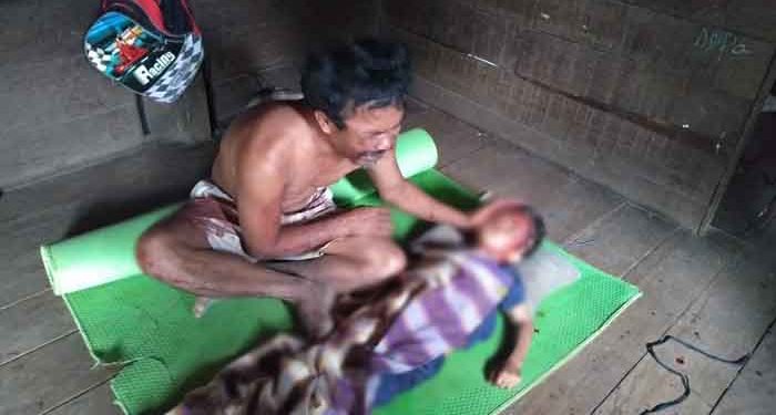 Mariduk Panggabean Mejerit Histeris, Anaknya Tewas Dibacok Tetangga di Depan Rumah