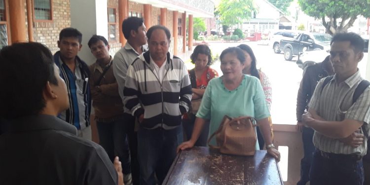 Anak dan Menantunya Tak Lulus Seleksi Guru Honor di Taput, Antonius Situmeang Ancam Ambil Lahan Sekolah