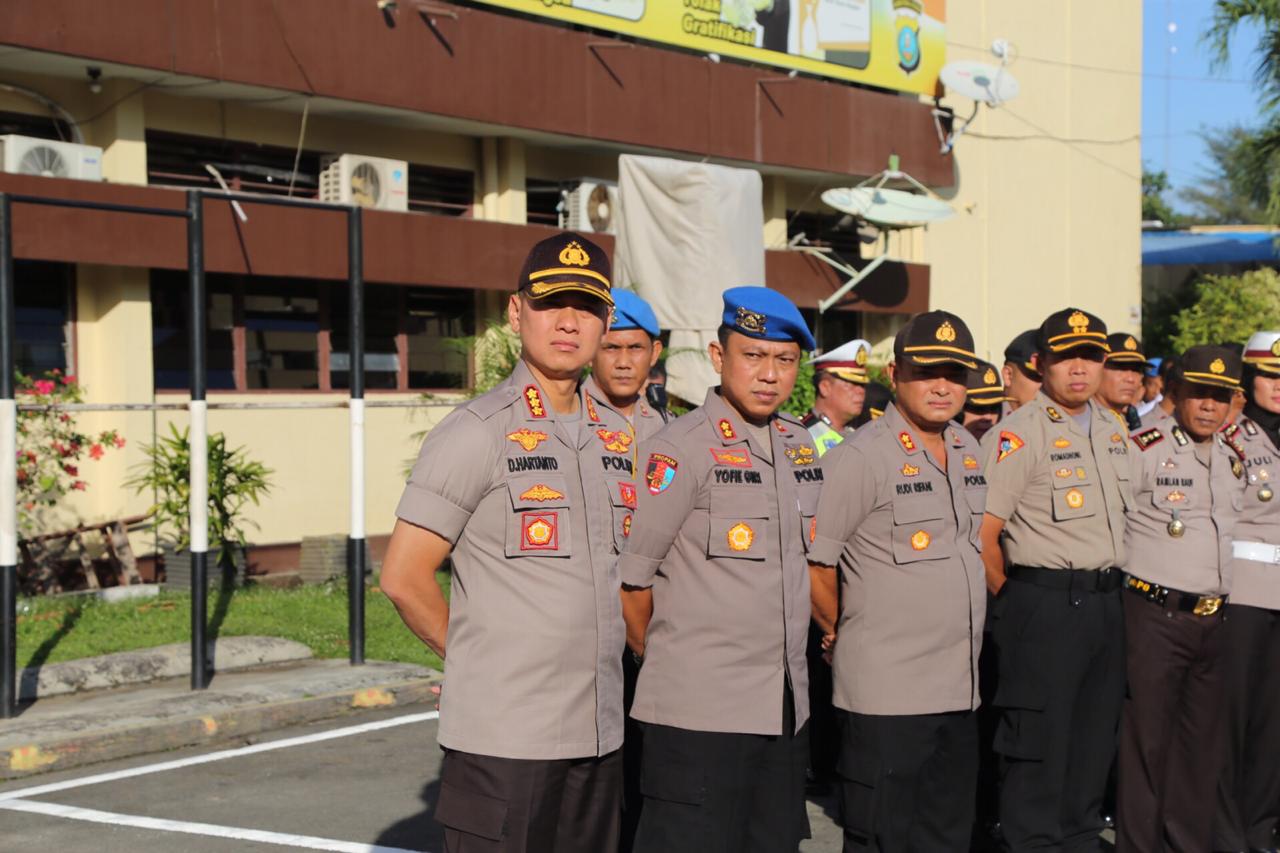 Wakapoldasu Pimpin Apel di Polrestabes Medan