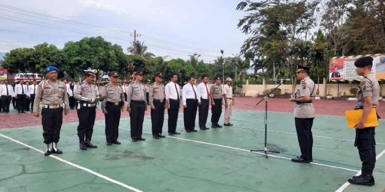 AKBP Horas Tua Silalahi, S.I.K, M.Si Pimpin Apel Perdana di Polres Madina