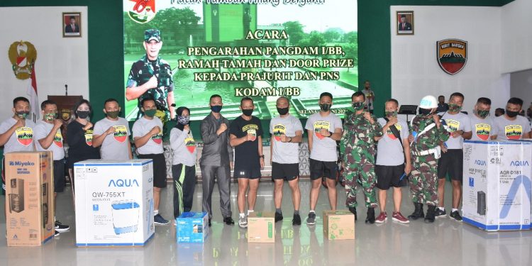 Pangdam Apresiasi Dedikasi Pengabdian Prajurit dan PNS Kodam I/BB