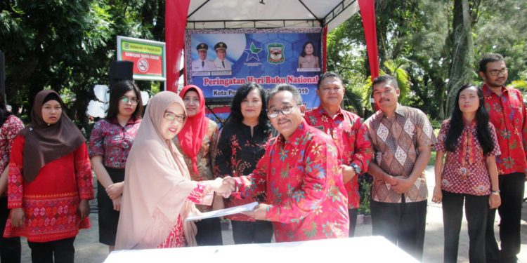 Herbert Aruan Dilantik jadi Ketua PD IPI Siantar
