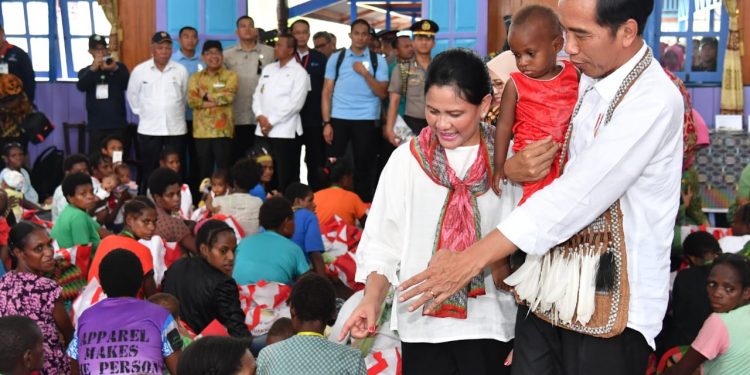Presiden Optimistis Pembangunan Infrastruktur di Asmat Berjalan Lancar Pasca KLB Gizi Buruk