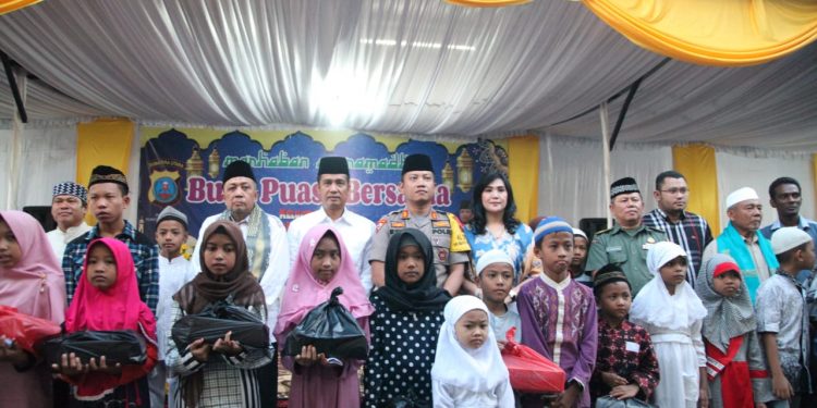 Buka Puasa Bersama Polres Pematangsiantar. AKBP Heribertus Ompusunggu Ajak Semua Pihak Menjaga Kondusifitas
