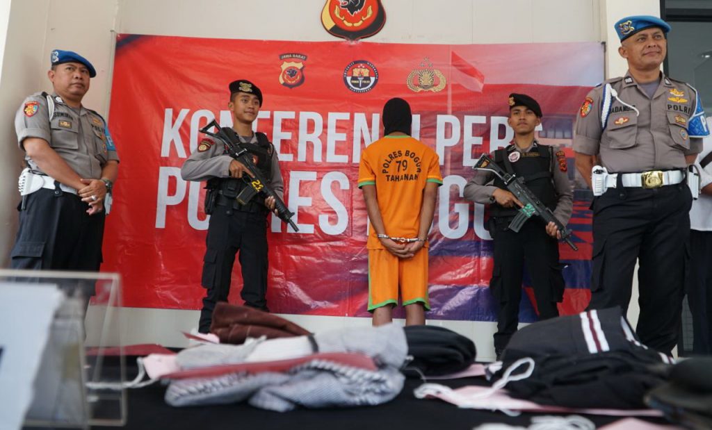Dipertontonkan Video Porno, Seorang Bocah Disodomi lalu Dihabisi