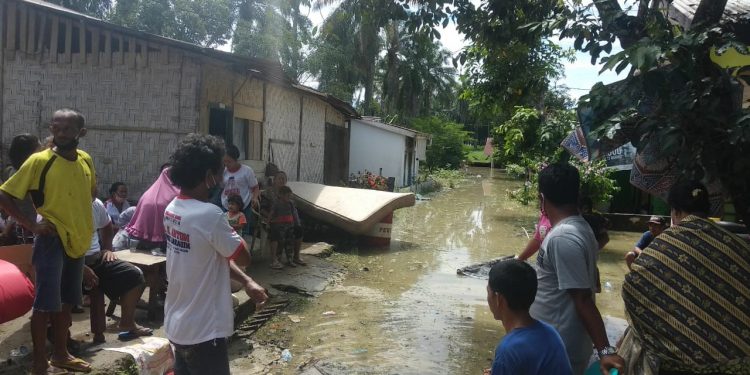 37 Kepala Keluarga Korban Banjir di Simalungun