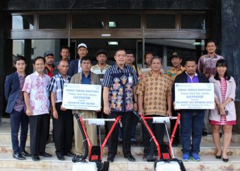 Dua Kelompok Tani Terima Mesin Cultivator dari KPw Bank Indonesia Pematangsiantar