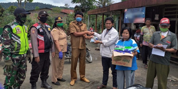 Posko Gugus Tugas Penanganan Covid-19 Simalungun Salurkan Bantuan Posko Gugus Tugas Penanganan Covid-19 Simalungun Salurkan Bantuan