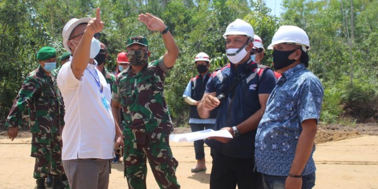 Danrem 033/WP Tinjau Lahan Pembangunan Makogasgabpad Pulau Galang Danrem 033/WP Tinjau Lahan Pembangunan Makogasgabpad Pulau Galang