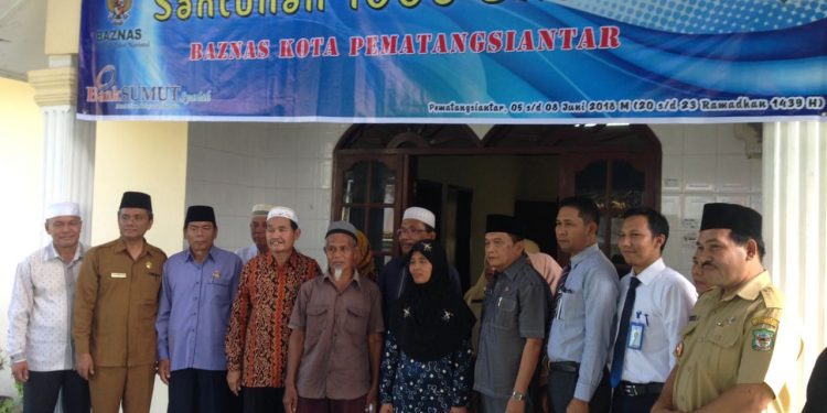 Baznas Salurkan Rp300 juta Zakat untuk Seluruh Mesjid di Siantar