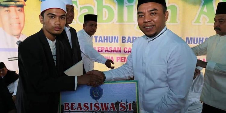 Pemkab Labuhanbatu Kirim 5 Pelajar Berprestasi ke Mesir Pemkab Labuhanbatu Kirim 5 Pelajar Berprestasi ke Mesir