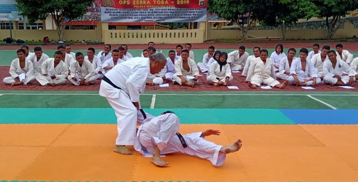 Syarat Naik Pangkat, 51 Personil Polres Madina Ujian Beladiri Polri