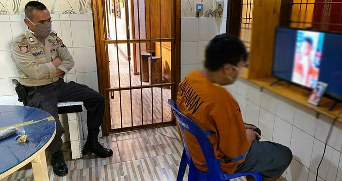 Putus Mata Rantai COVID-19, Besuk Tahanan di Polres Siantar Digelar Online