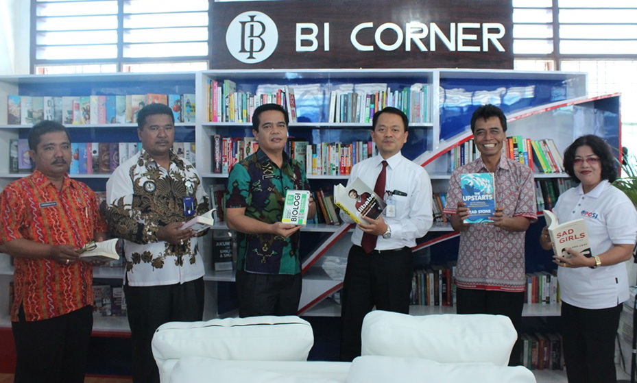 Kantor Perwakilan Bank Indonesia Pematangsiantar Resmikan BI Corner di SMAN 1
