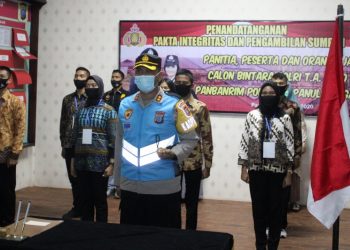 Kapolres Tapteng Tandatangani Fakta Integritas Seleksi Polri Bintara TA 2020