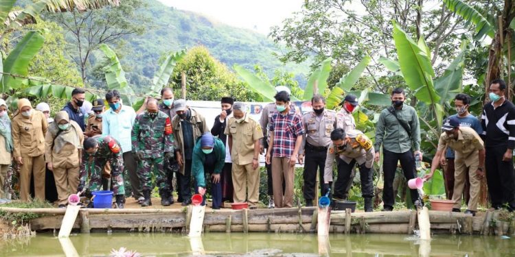 Kapolres Bogor AKBP Roland Ronaldy Resmikan Lembur Tohaga Lodaya Mulyasari