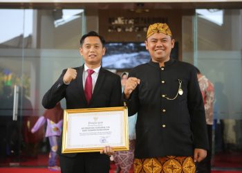 Kasat Reskrim Polres Bogor Mendapatkan Penghargaan Kabupaten Bogor Award