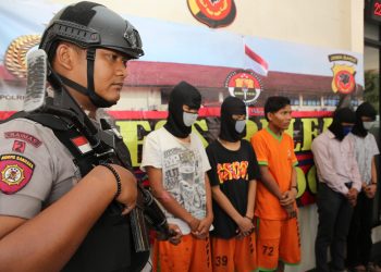 Tiga Pelaku Perampokan dan Penadah Diringkus