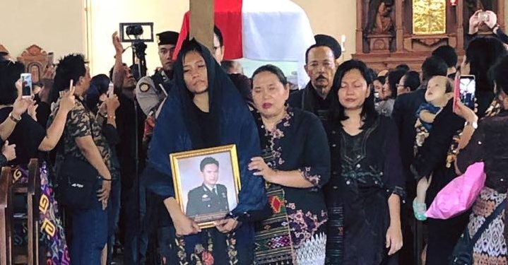 Bripka Poltak Sitorus Tewas di Kantor Polisi Sehari Jelang Ultah Istri. Curhat Istri di Facebook Bikin Merinding
