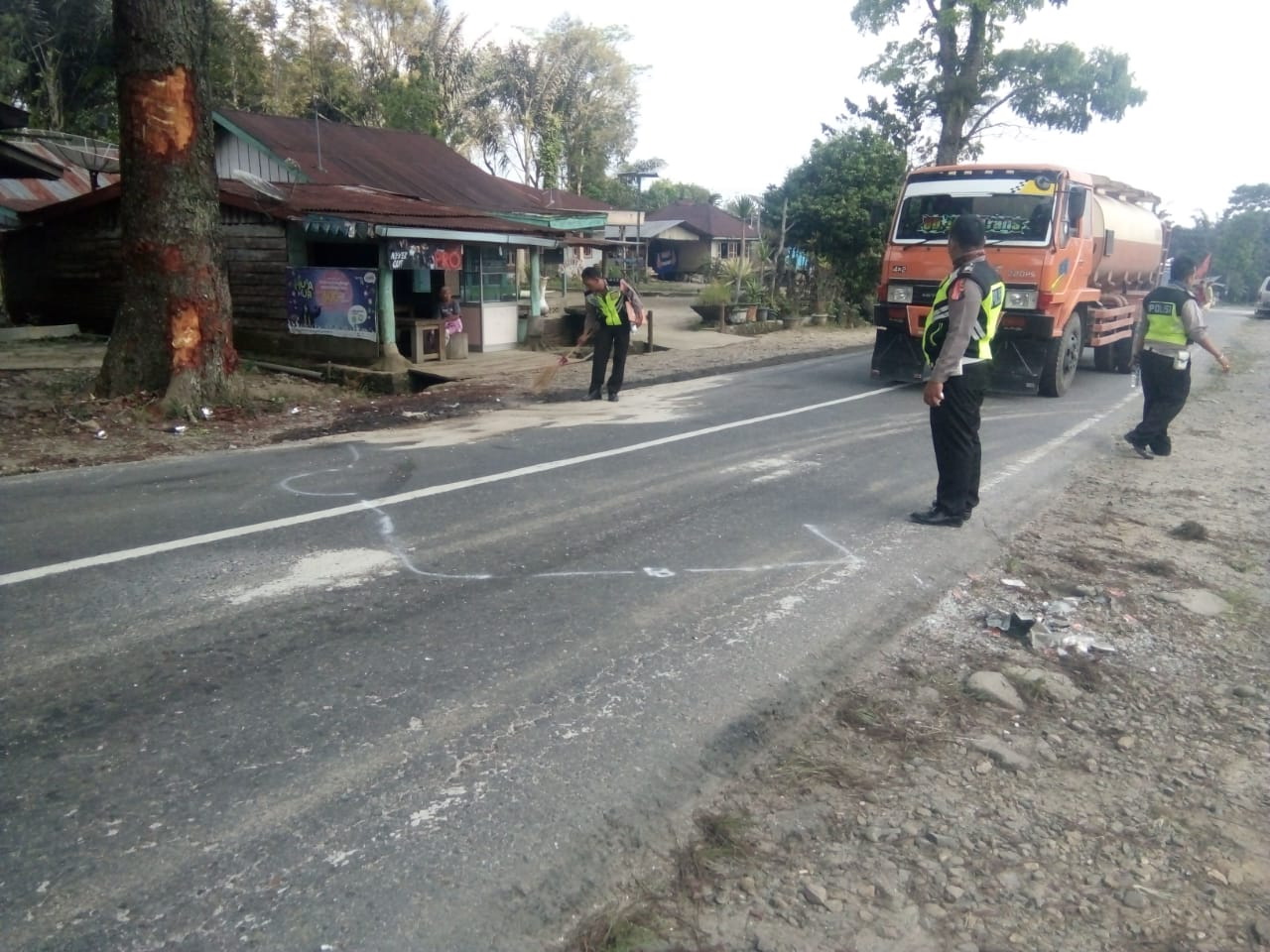 Data Korban dan Kronologis Kecelakan Bus Sibualbuali dari Kepolisian Data Korban dan Kronologis Kecelakan Bus Sibualbuali dari Kepolisian