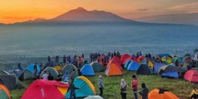 Alditia Nasution Dikeroyok di Tempat Wisata Bukit Alas Bandawasa yang Sedang Viral