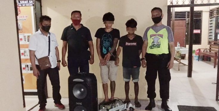 Dua Remaja Bobol Sekolah, Hasil Curian Disembunyikan di Lokalisasi Bukit Maraja Dua Remaja Bobol Sekolah, Hasil Curian Disembunyikan di Lokalisasi Bukit Maraja
