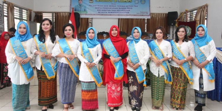 Syahputri Hefriansyah Ajak Bunda PAUD Turun Tangan Atasi Masalah Murid Syahputri Hefriansyah Ajak Bunda PAUD Turun Tangan Atasi Masalah Murid