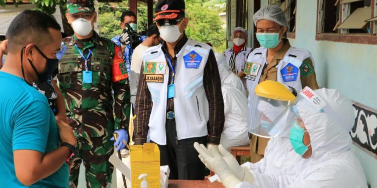Nagori Tanjung Hataran di Simalungun Diisolasi Pasca 17 Orang Positif Covid-19 Nagori Tanjung Hataran di Simalungun Diisolasi Pasca 17 Orang Positif Covid-19