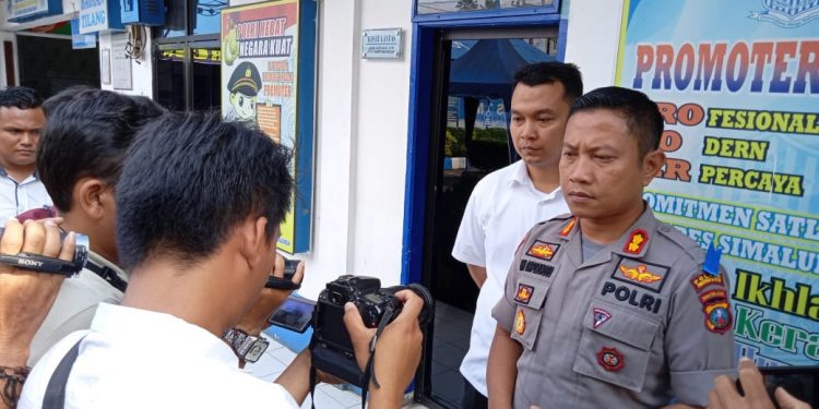 Polres Simalungun Buru Parida Siahaan, Pelaku Penganiayaan Anak Kandung Polres Simalungun Buru Parida Siahaan, Pelaku Penganiayaan Anak Kandung