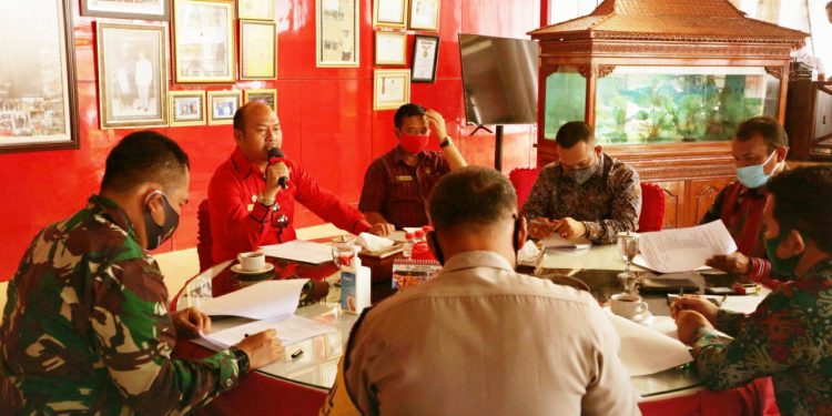 Pimpin Rakor Percepatan Penanganan Covid-19 di Tapanuli Utara, Bupati Taput tekankan Satuan Tugas Penanganan Covid-19 Pengetatan Disiplin