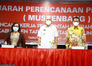 Nikson Nababan Pimpin Musrenbang RKPD Kabupaten Taput