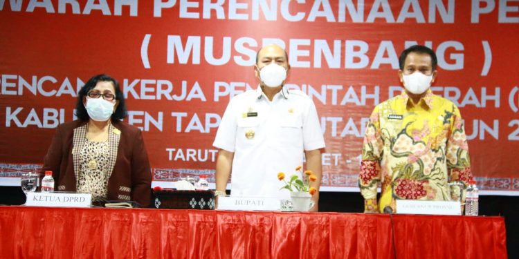 Nikson Nababan Pimpin Musrenbang RKPD Kabupaten Taput Nikson Nababan Pimpin Musrenbang RKPD Kabupaten Taput