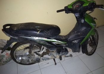 Ketahuan Curi Cabai, Tiga Pria Lari Tunggang Langgang