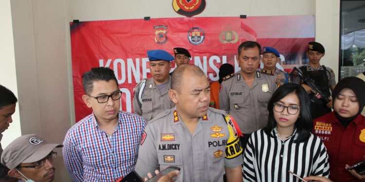 Melawan Saat Dicabuli, Seorang Bocah 7 Tahun Ditenggelamkan ke Ember Berisi Air Hingga Tewas