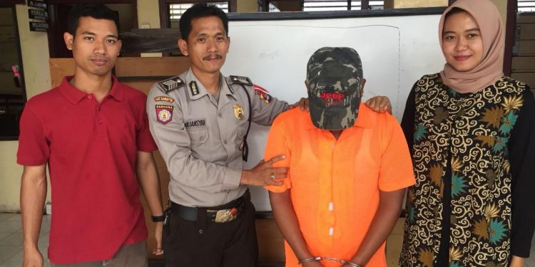 Dengan Imingi Kue, Pria Ini Tega Cabuli Putri Kerabatnya...