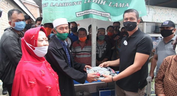 Cair!! 11 Warga Gang Demak Terima Gerobak Jualan Plus Rp2 Juta dari Pemko Siantar