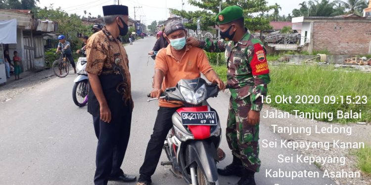 Tetap Semangat, Personel Jajaran Kodim 0208/Asahan Beri Himbauan Bahaya Penyebaran Covid-19 Kepada Warga Binaannya